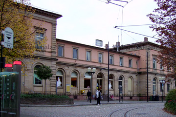 Bahnhof der Bundesbahn in Bad Dürkheim an der Weinstraße