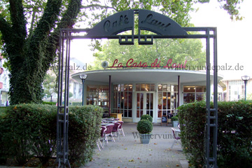 Cafe Laul in Ludwigshafen am Rhein am Ludwigsplatz nähe Rathauscenter und Rheingalerie in der Pfalz