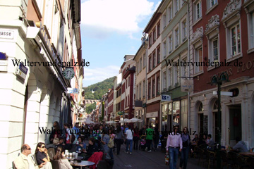 Heidelberg am Neckar, Hauptstraße in der Altstadt am Heumarkt.