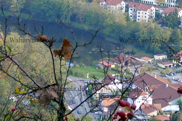 Luftbild vom Herzogweiher in Hausen bei Bad Dürkheim