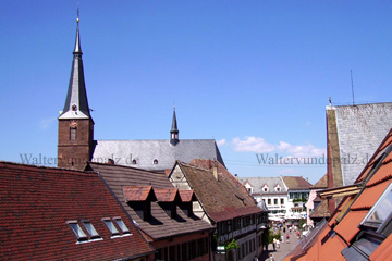 Blick über die Dächer von Deidesheim
