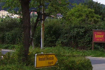 Ortseinfahrt auf die Haardt, dem Ortsteil von Neustadt an der Weinstraße.
