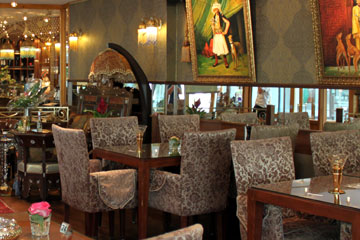 Dieses Shahrayar Cafe Lounge- Raucherzone in Ludwigshafen am Rhein nähe Ludwigsplatz, Rathauscenter und Rheingalerie in der Pfalz, im Bürgerhof gibt es zur Zeit nicht mehr, hat geschlossen.