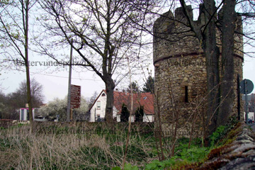 Ein typischer Wehrturm in Deutschland, von einer Stadtmauer